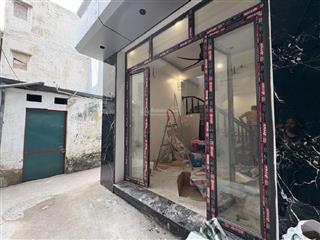 Bán nhà phố bạch đằng 30 m2 x 4 tầng ngõ rộng. sổ đỏ. giá 5,550 tỷ