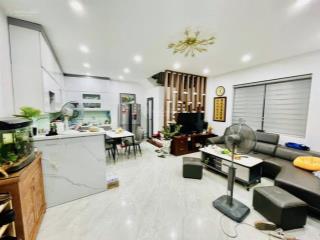 Gia đình bán nhà riêng phố nguyễn ngọc nại, diện tích gần 50m, đường ô tô,sổ nở hậu giá nhỉnh 16 tỷ