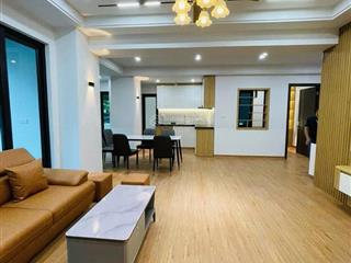 Bán căn hộ 3 phòng ngủ trung tâm thanh xuân, nhà mới, kinh doanh, 10m ra mặt phố.