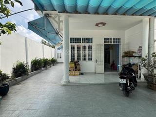 Bán nhà 3 tầng hẻm 6m linh đông gần 200m2 ngang 8m 4pn gần phạm văn đồng chợ thủ đức giá 12,2 tỷ