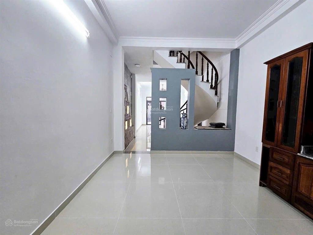 Siêu phẩm 3 tầng mới tinh tặng full nội thất tân thới nhất q12 hxh 91m2 giá chỉ hơn 6 đồng.