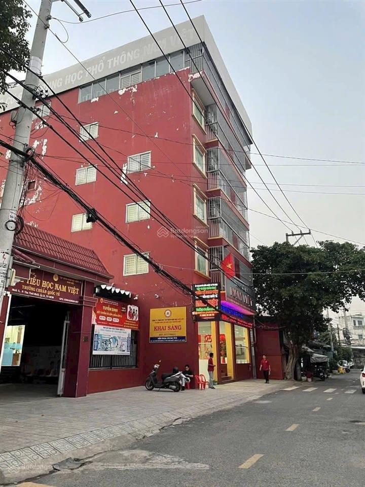 Siêu phẩm 3 tầng mới tinh tặng full nội thất tân thới nhất q12 hxh 91m2 giá chỉ hơn 6 đồng.