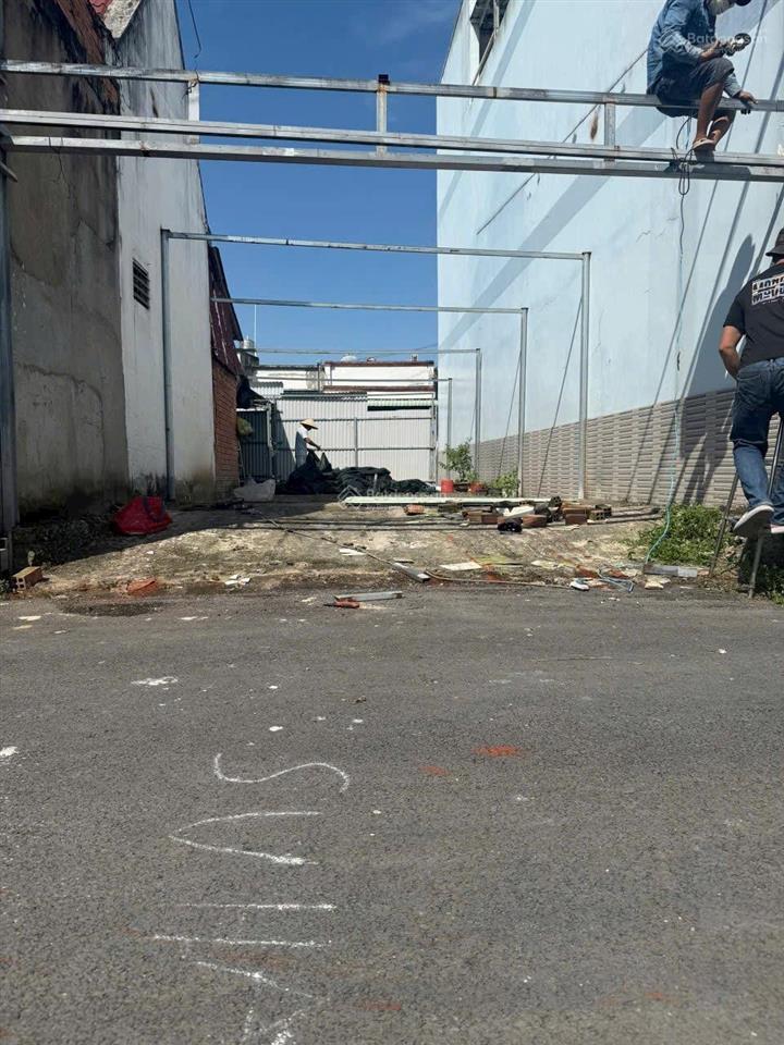 Đất vị trí đẹp chỉ 2/ trung đông 7 (ttt) hóc môn, giá rẻ