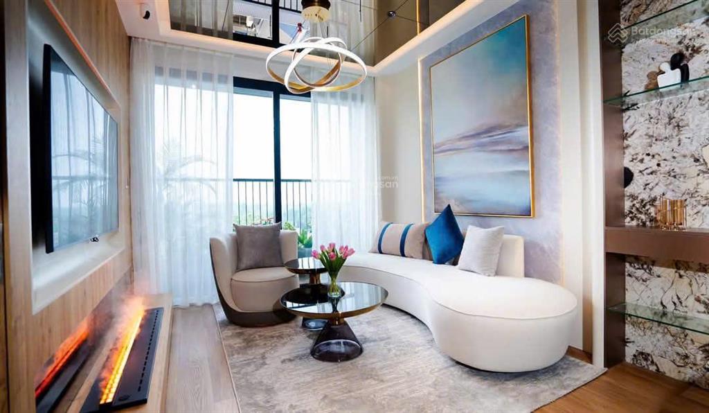 Suất ngoại giao căn góc 3pn, dt 79m2 đẹp nhất dự án, bc đông nam, giá chỉ 5.3 tỷ, nhận nhà tháng 5