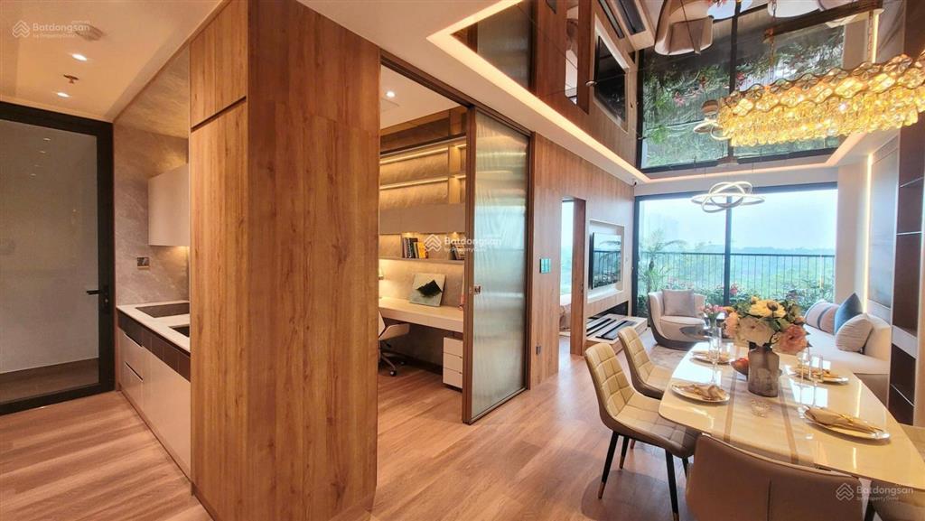 Suất ngoại giao căn góc 3pn, dt 79m2 đẹp nhất dự án, bc đông nam, giá chỉ 5.3 tỷ, nhận nhà tháng 5