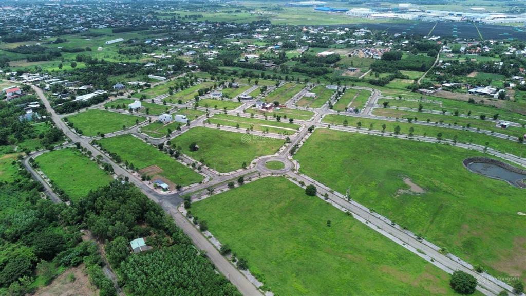 Tdc sonadezi (cđ  br  vt), nền đất 100 m2 nối chục đường chính. giá tốt