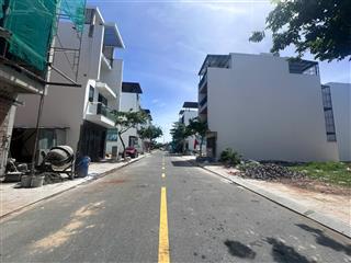 Đất mặt tiền b5 khu đô thị vcn phước long nha trang dt 82,5m2 đường 13m