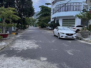 Hai 2 lô liền kề mặt tiền bùi huy bích tđc hòn xện nha trang dt 140m2 ngang 8m cách biển 500m