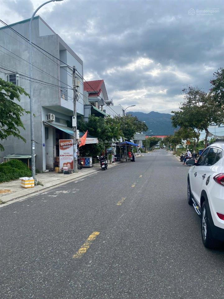 Đất tái định cư hòn rớ 2 phước đồng nha trang dt 100m2 đường 13,5m view hướng sông