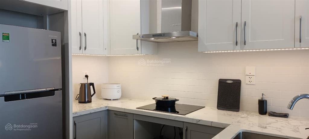 Bán căn hộ cc az sky định công  dt 78m2, 2 phòng ngủ, 2 vs, giá 5.5tỷ