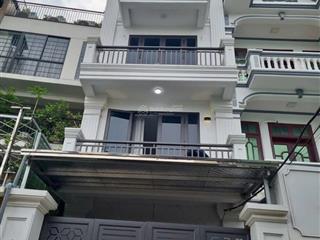 Cho thuê văn phòng phố nam dư (hoàng mai)  7 tầng thang máy  mp ô tô tránh  full nội thất cb