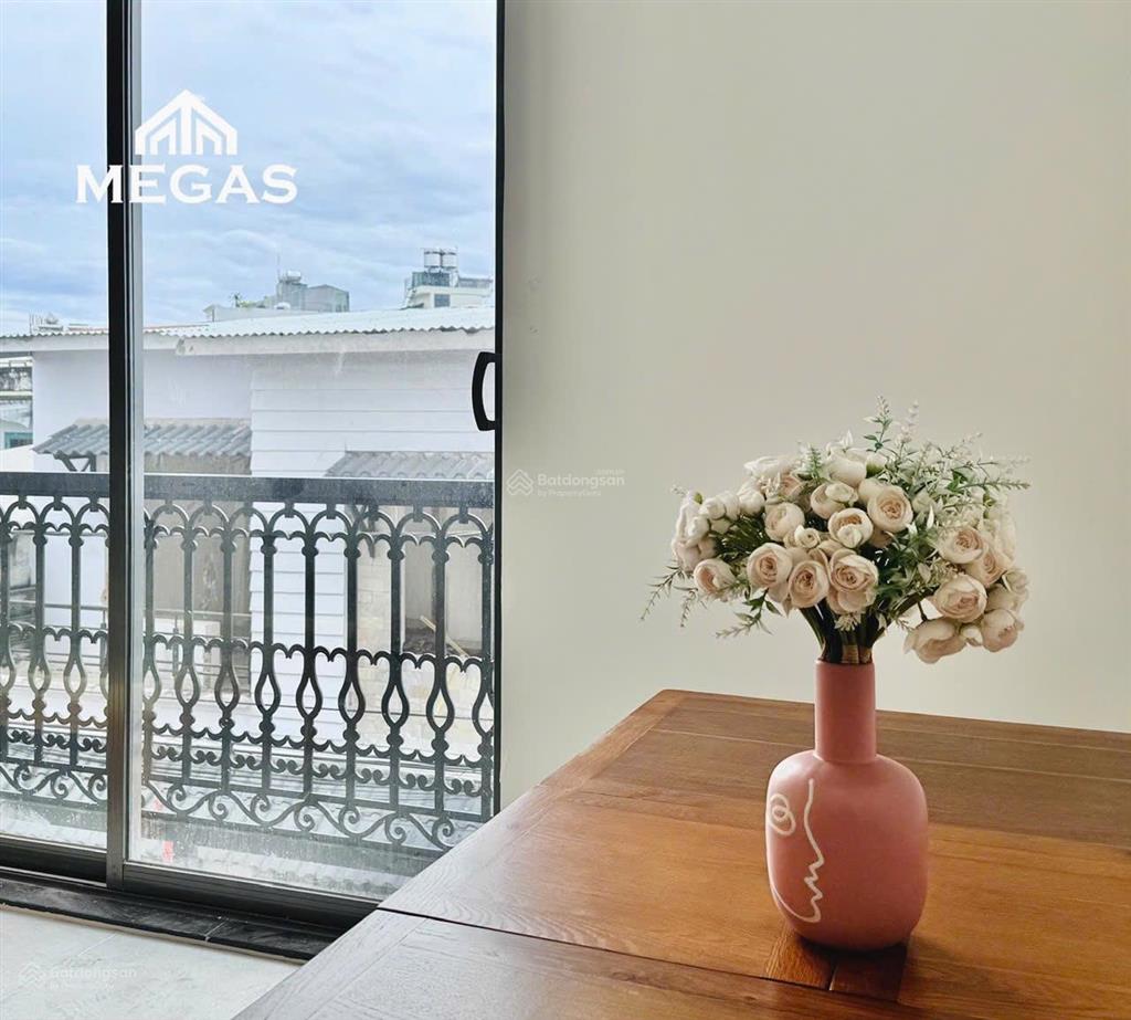 Khai trương studio  ban công thoáng  sang xịn  ngay ngã tư thủ đức