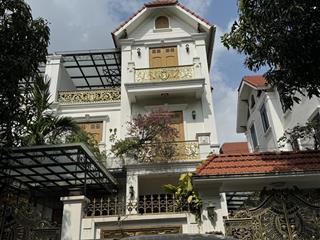 Bán biệt thự phú lương 200m2/10m mặt tiền nhà hoàn thiện đẹp, sau trục chính, 40 tỷ có tl