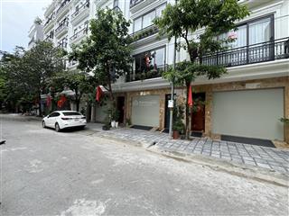 Bán nhà văn phú, hà đông 50m2/7t/5m mtthang máy kinh doanh tốt vỉa hè rộng  14.5 tỷ