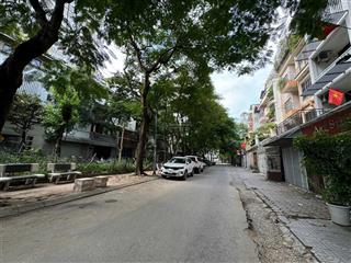 Chính chủ em bán lô đất giãn dân văn quán 60m/4.2m mt cực đẹp được xây 6 tầng thang máy kinh doanh