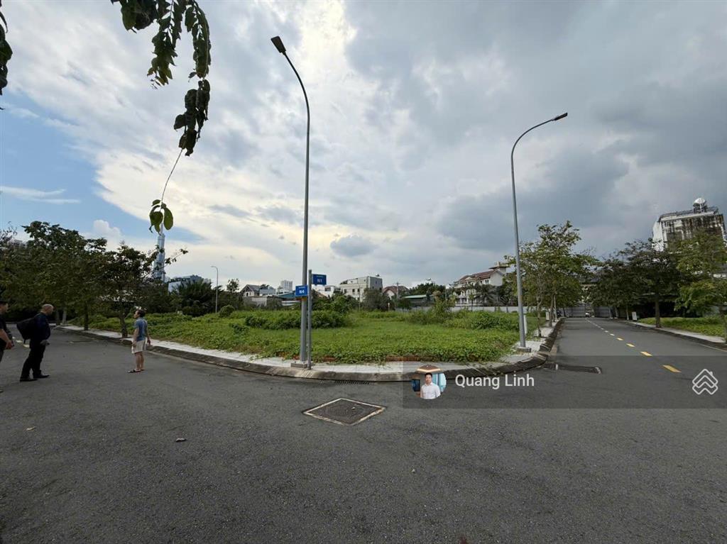 Bán lô đất góc 2 mặt tiền đường ngay nguyễn văn hưởng  30x21m  gpxd hầm 6 tầng mct  167 tỷ