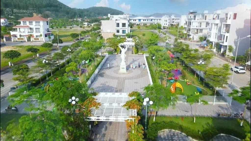 Bán gấp lô góc trục chính thành công tây sơn, rất hợp lý