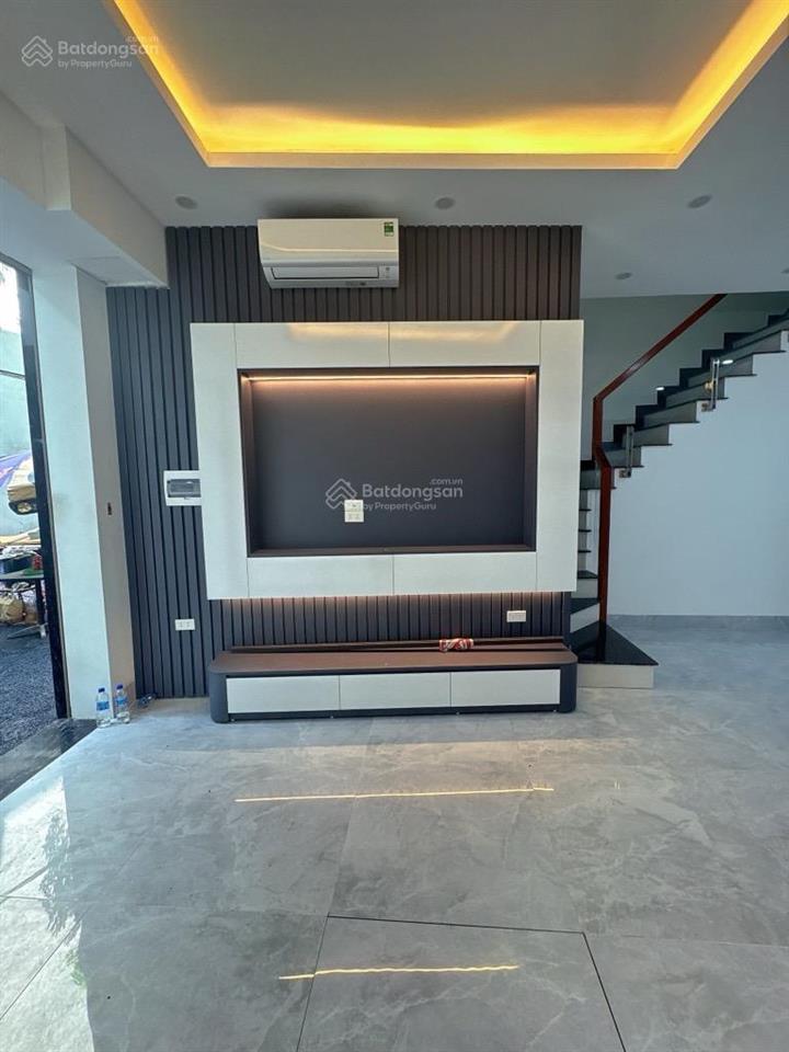 Bán nhà đẹp ngọc lâm long biên hà nội 38m2
