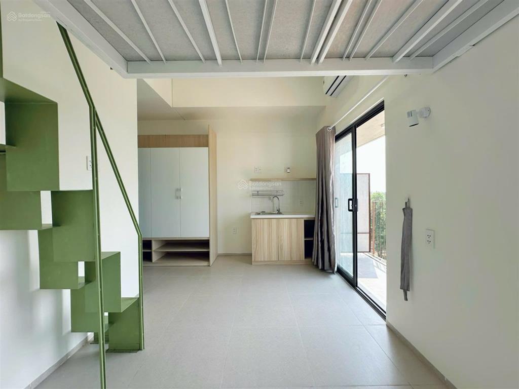 Cho thuê duplex ban công ngay đh tài chính marketing, đh fpt, gần khu công nghệ cao thủ đức