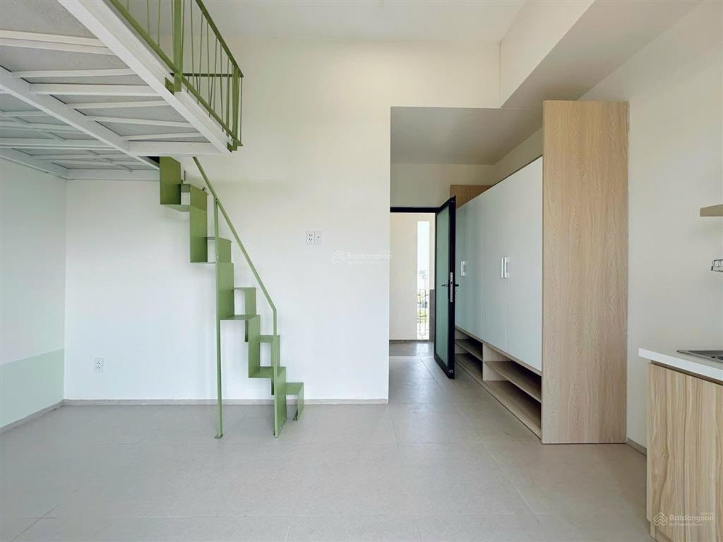 Cho thuê duplex ban công ngay đh tài chính marketing, đh fpt, gần khu công nghệ cao thủ đức