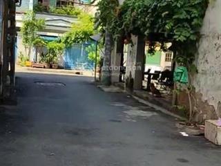 Nhà 2 tầng đường số 18 gv, 59m2 (5.5x10.5), hẻm xe tải thông, sát mặt tiền, ko lộ giới, chỉ 5.7 tỷ