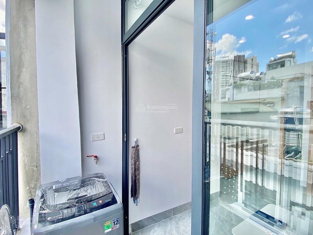 Ccmn hoàng đạo thành  8 tầng thang máy  ô tô  lô góc 80m2 x mặt tiền 6m, 22 phòng. giá 27,3 tỷ.