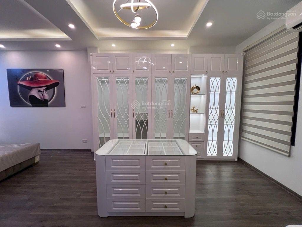 Nhân hoà  phân lô  ô tô  kinh doanh  nhà đẹp 36m2 xmt5,6m. giá 13,1 tỷ