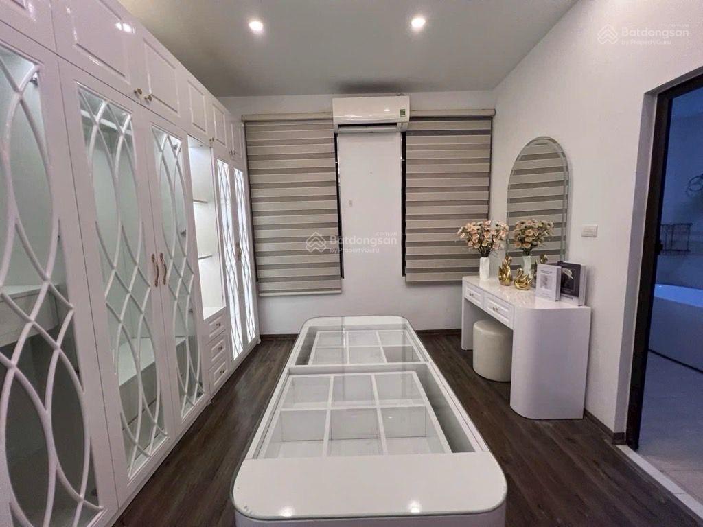 Nhân hoà  phân lô  ô tô  kinh doanh  nhà đẹp 36m2 xmt5,6m. giá 13,1 tỷ