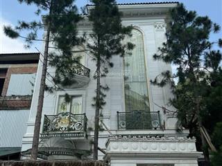 Ngã tư sở  5 tầng thang máy  full nội thất luxury  139m2  ô tô  kinh doanh  giá 39 tỷ