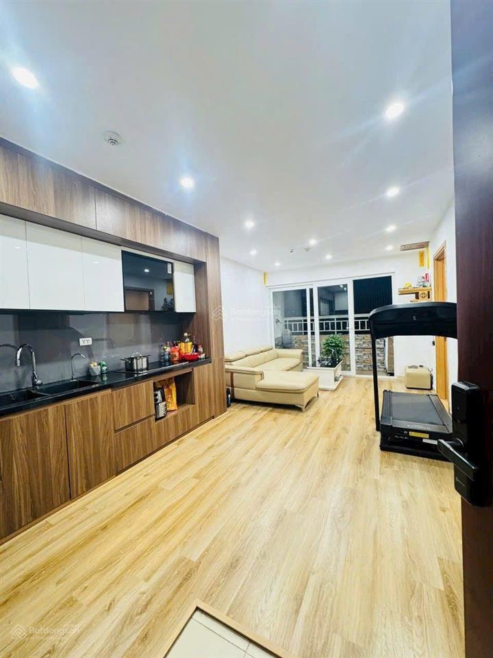 Căn hộ mipec hà đông, sổ đỏ 60m2, 2 phòng ngủ 2vs, full nội thất mới và đồ điện tử.  0939 922 ***