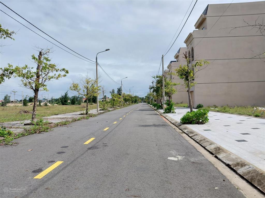 Chính chủ gửi bán lô đất gần biển viêm đông, sông cổ cò. giá rẻ nhất dự án