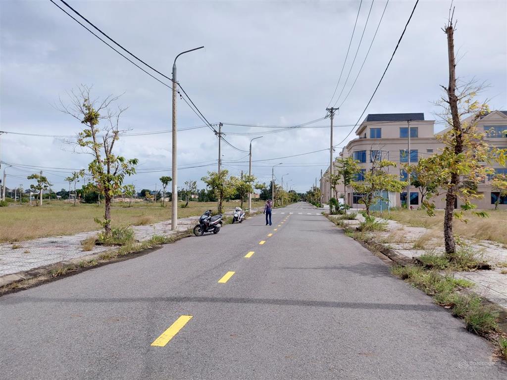 Chính chủ gửi bán lô đất gần biển viêm đông, sông cổ cò. giá rẻ nhất dự án