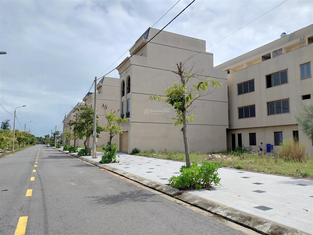 Chính chủ gửi bán lô đất gần biển viêm đông, sông cổ cò. giá rẻ nhất dự án