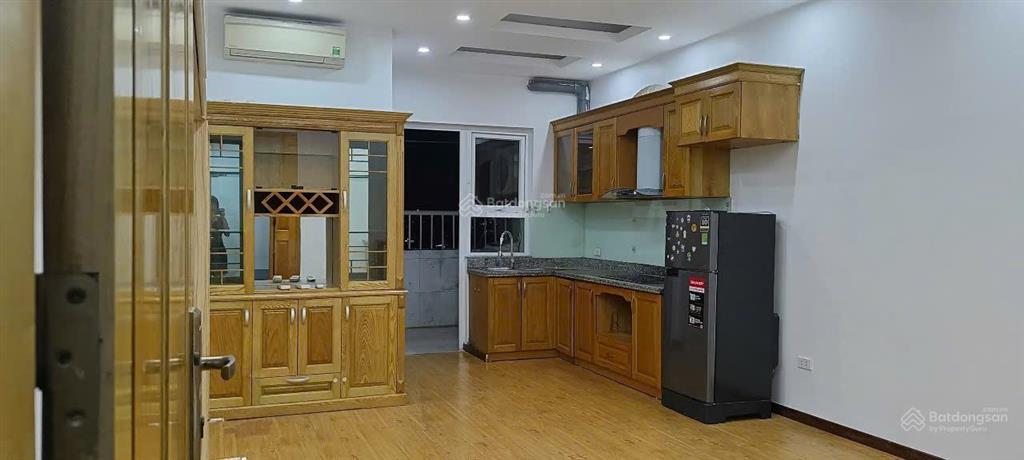 Chính chủ bán gấp căn hộ chung cư 70m2 full nội thất ở ngay, toà ct4 xa la sđcc 0989 874 ***