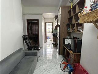 Chính chủ bán gấp căn hộ 2pn  sổ lâu dài chỉ 2.45 tỷ  0989 874 ***