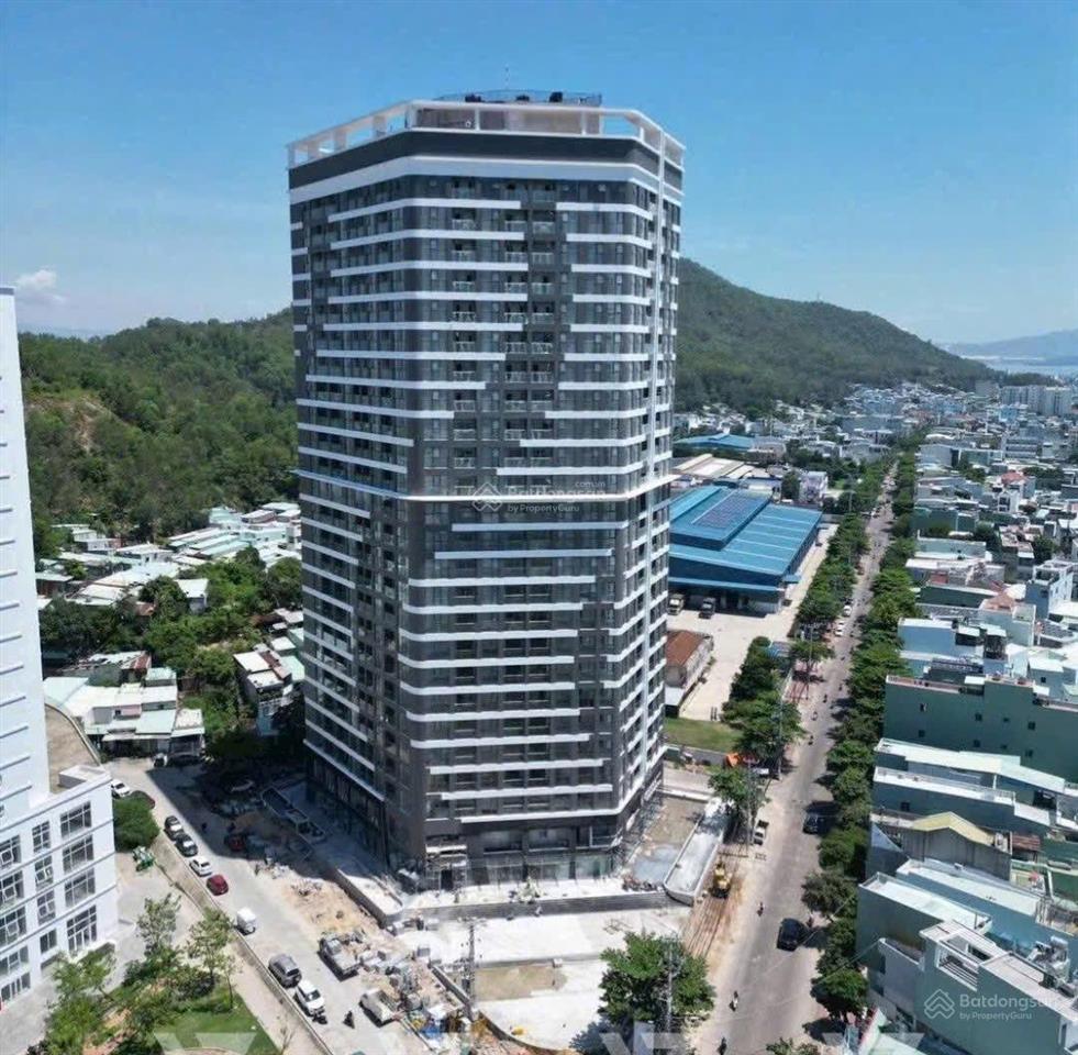 Chuyển nhượng căn hộ phú tài central life  giá 1tỷ250triệu  sổ sẵn lâu dài  tặng gói nội thất