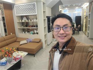 Siêu phẩm kts thiết kế lung linh full nội thất  5*15m vuông vức  04 pn  xe hơi cách nhà 10m