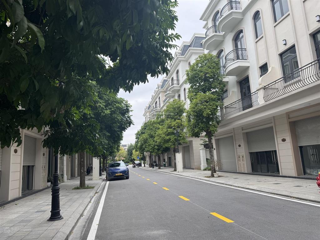 Không đủ tiền trả lãi bán nhanh shophouse sao biển giá 8,9 tỷ