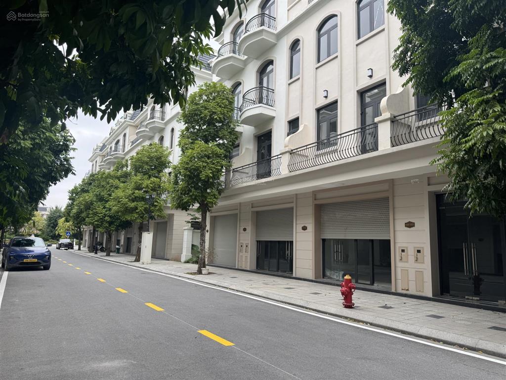 Không đủ tiền trả lãi bán nhanh shophouse sao biển giá 8,9 tỷ