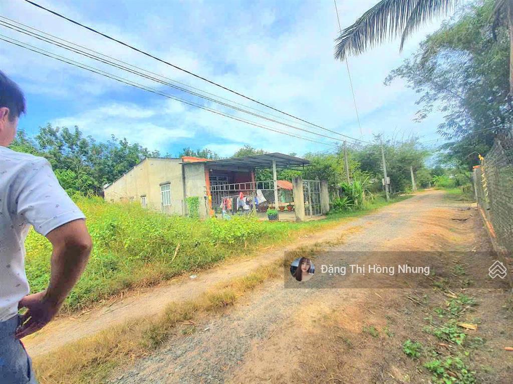 Gấp 270tr, 5x35m 100m2 thổ cư đường ô tô thông lộc ninh, tây ninh