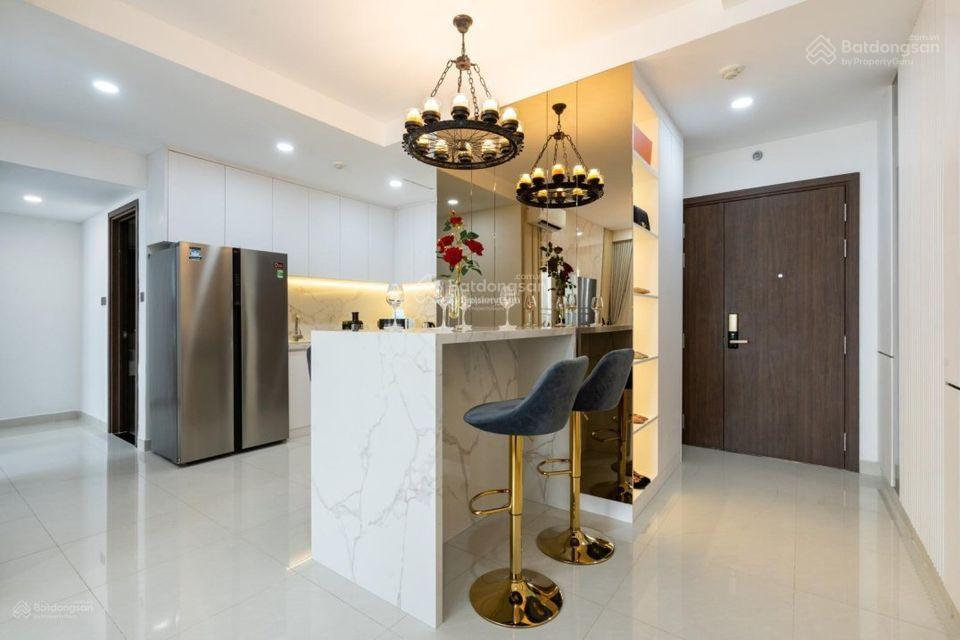 Chính chủ gửi bán căn hộ sunrise city dt 76m2 2pn 2wc đầy đủ nội thất giá 6ty3 sổ hồng rồi