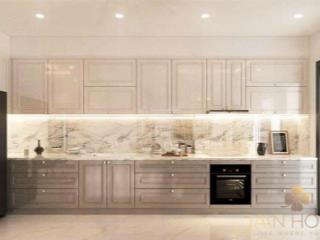 Bán nhà mới 100% sunrise city 3pn 2wc dt 120m2 có sổ hồng sẵn call ngay em hưng để đi xem.
