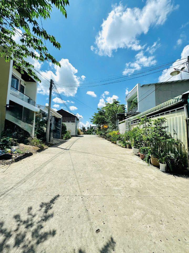 2 lô đất nhánh phù đổng thiên vương, đối diện sân bay quốc tế lương khương, đức trọng, lâm đồng