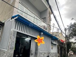 Chỉ 5,x tỷ  61m2. ngang khủng 6,4m  ngay cv làng hoa  hxh thông  3 tầng 5pn  vào ở liền