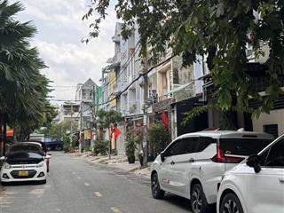 Gấp bán. nhà mặt tiền kd. 120m2 (6x20 vuông a4). sát nguyễn oanh. tiện xây mới. chỉ 100tr/m còn tl