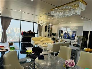 Siêu phẩm penthouse duplex rainbow văn quán