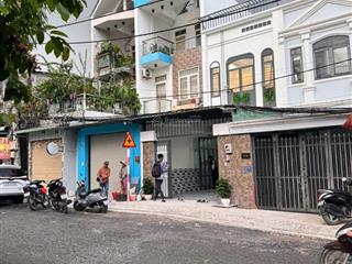 Bán nhà mặt tiền đường thạnh lộc 31, gần chợ. dt 4x18m,ô tô đậu trong nhà. giá  5,95 tỷ