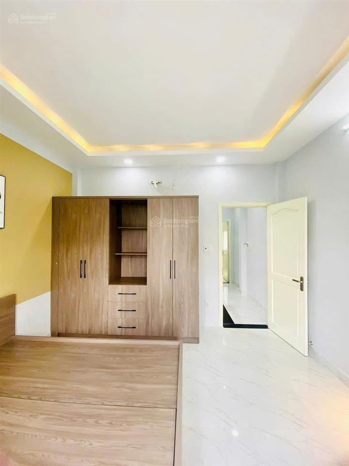 Bán nhà dt 4x15m,hẻm xe tải đường thạnh lộc 15,q12. giá  4,79 tỷ