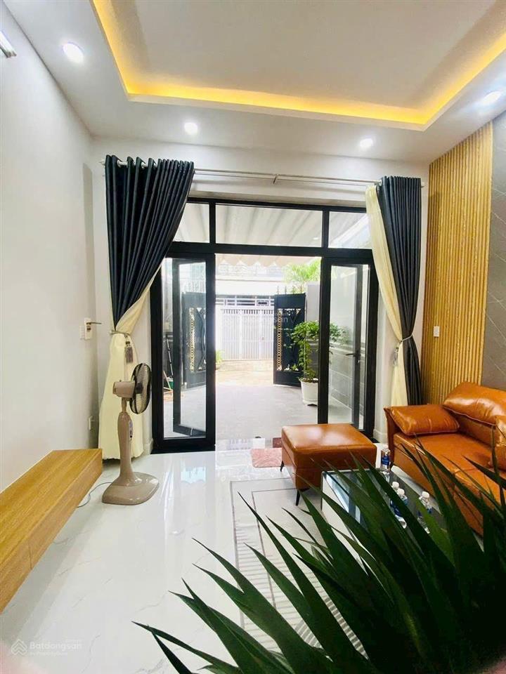 Bán nhà dt 4x15m,hẻm xe tải đường thạnh lộc 15,q12. giá  4,79 tỷ