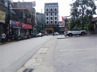Bán gấp căn nhà phố hai bà trưng, đường 3 ô tô tránh nhau, kinh doanh mọi mặt hàng